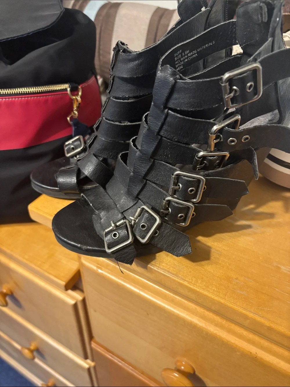 Women's Black Strappy Buckle Sandals